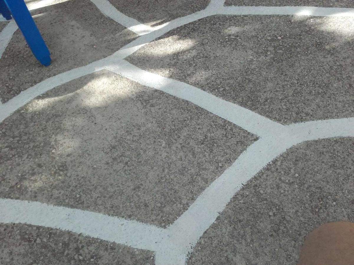 לפקוס קרפתאו Nikos Apartments מראה חיצוני תמונה